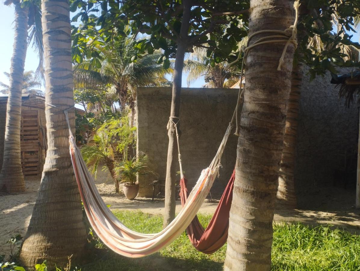 Los Almendros De Mancora Exterior photo